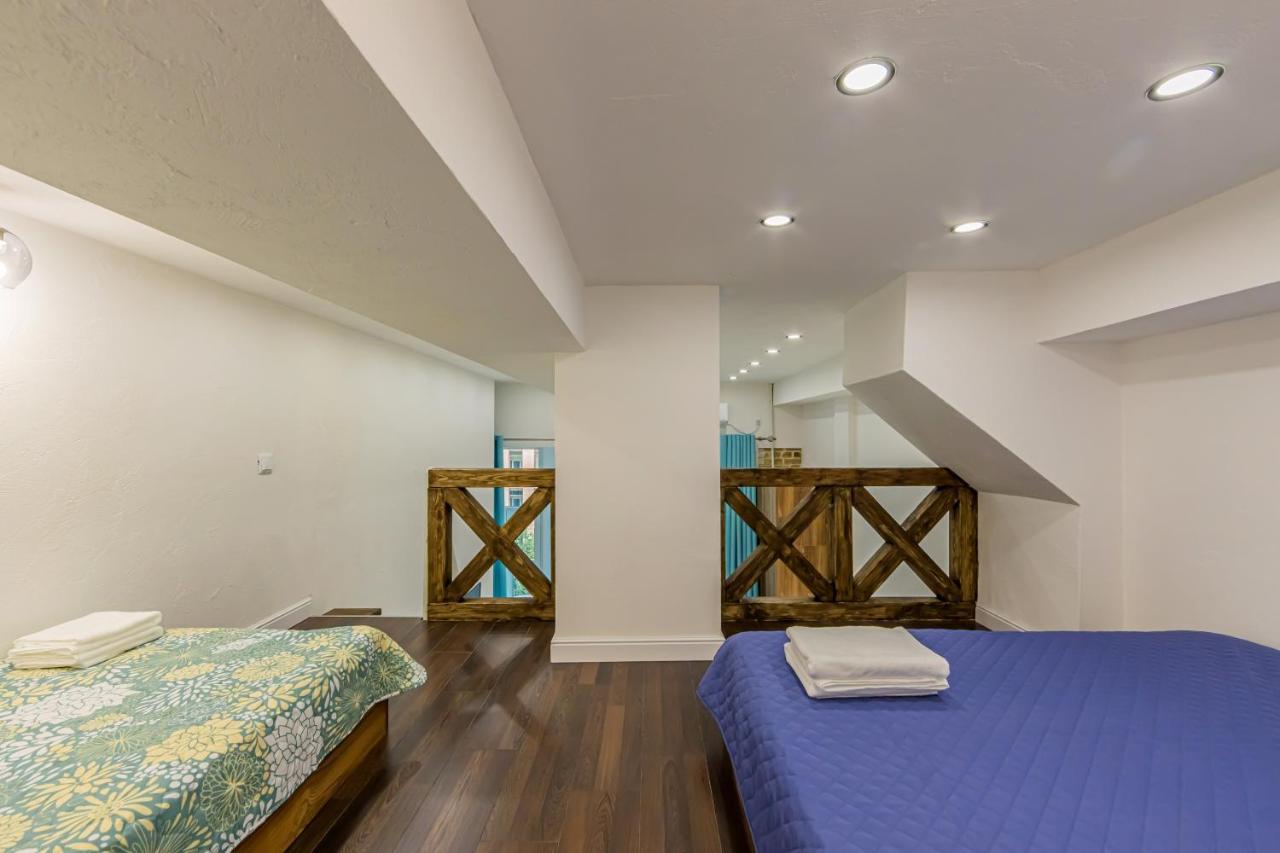 Kyiv Saksahanskoho Apart Hotel Экстерьер фото