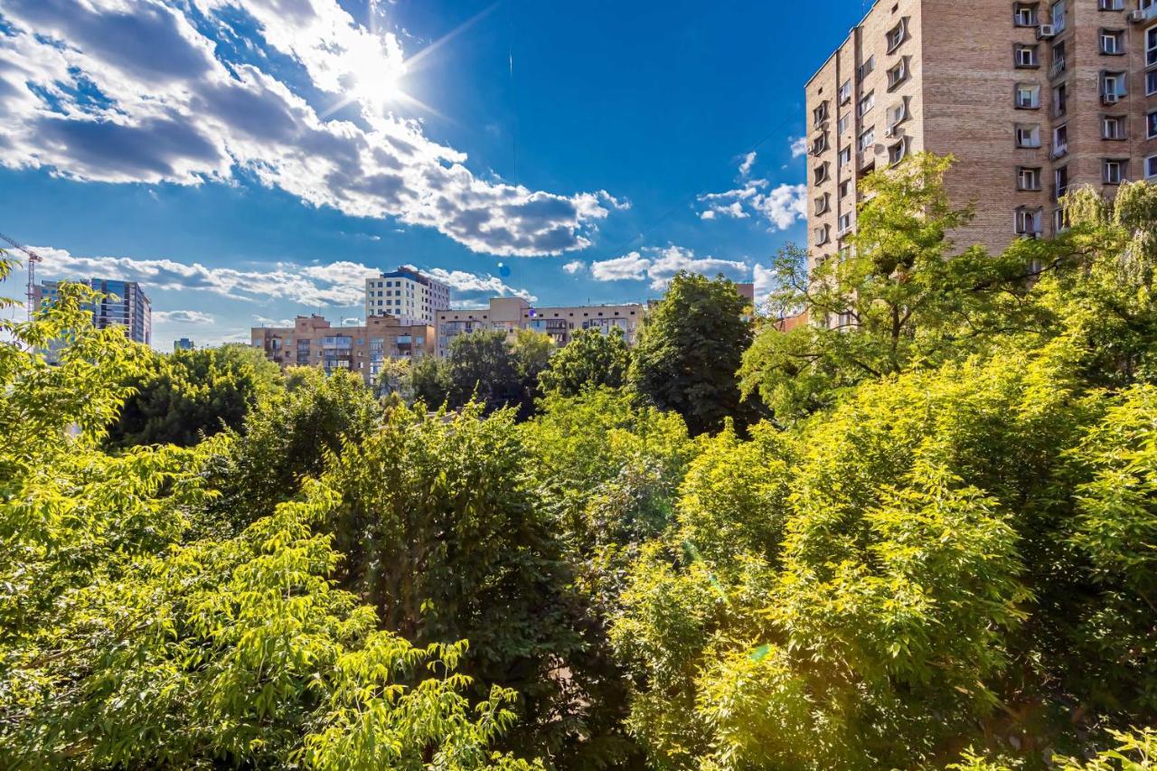 Kyiv Saksahanskoho Apart Hotel Экстерьер фото